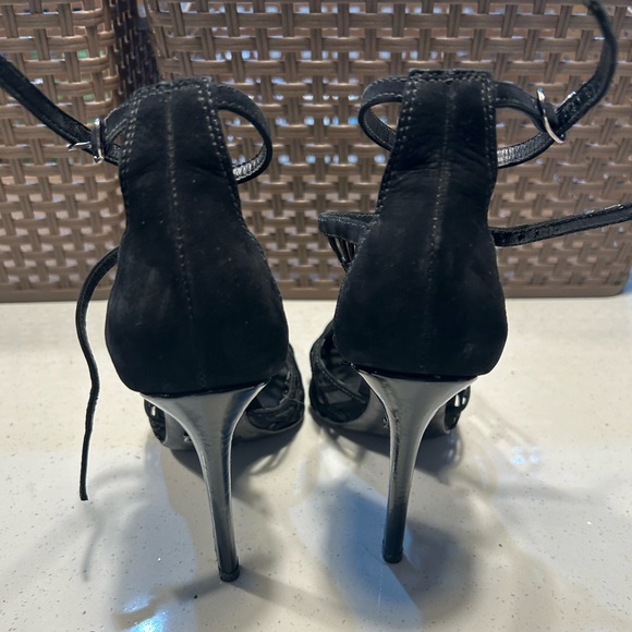 SchutzSuede D'Orsay Pumps - Picture 5 of 7